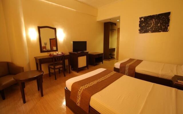 EON Centennial Plaza Hotel