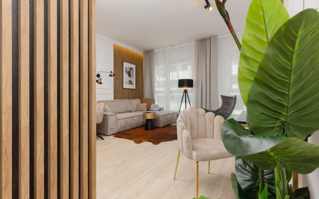 Lux Apartment Kasprzaka 29 by Renters