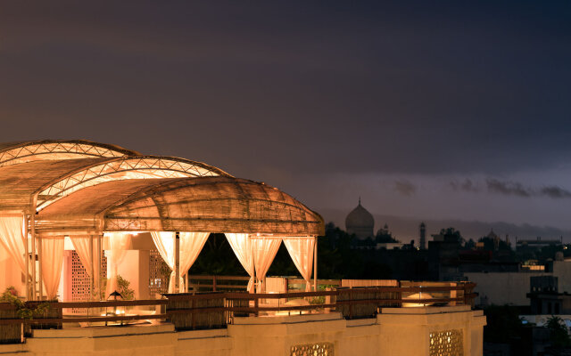 Howard Plaza - The Fern Agra