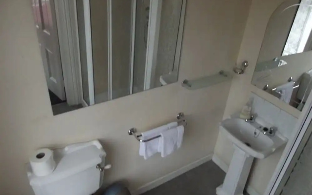 All Seasons Guest House