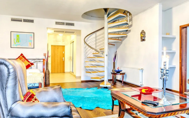 3 Bedroom Paulay Penthouse