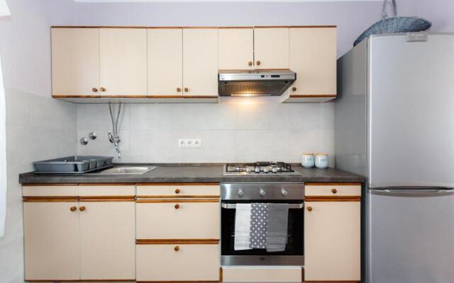 Shabby Chic Apartment ° 1 close to Krk centre