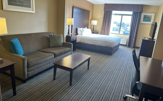 Wingate by Wyndham Harrisburg Near Hershey