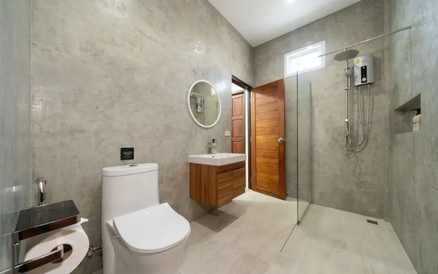 Balinese-Style 2BR Pool Villa Aemy