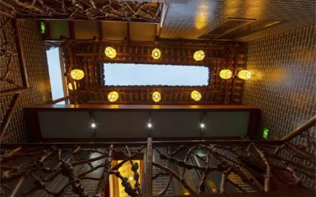 Furong Town Shuiyunge Homestay