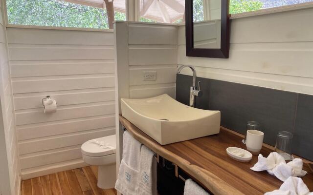 Mikado Natural Lodge