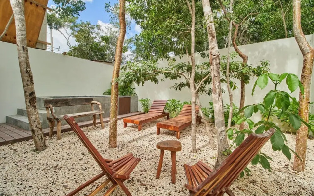 Modern Private Villa With Pools Terraces Sundeck