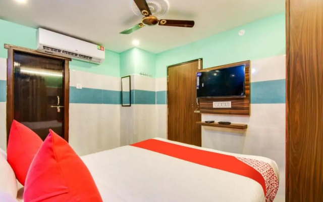 Hotel Sri Grand by OYO Rooms