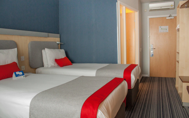 Holiday Inn Express Slough by IHG