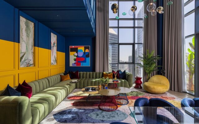 2201 Bellevue Towers