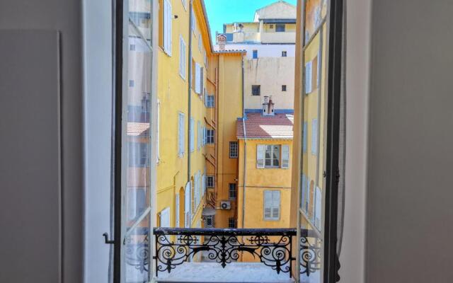 Appart Hotel Centifolia - Place aux aires