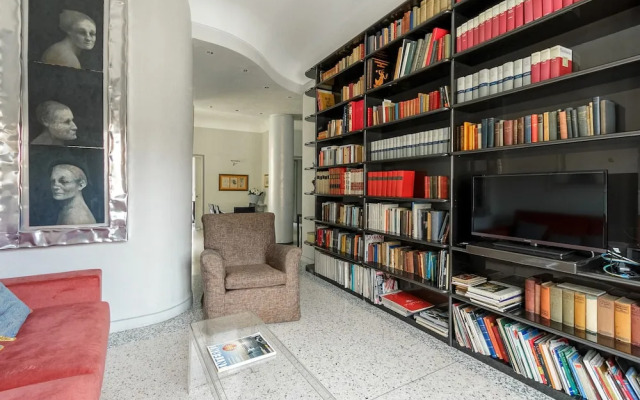 Stylish 1 br Close to Duomo