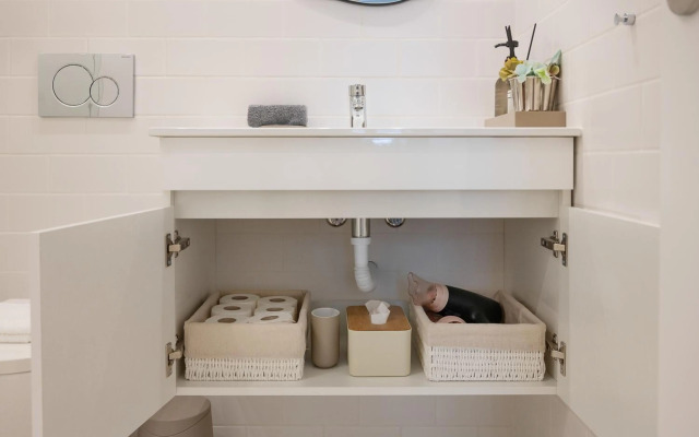 Away to Enjoy Apartment - hapiness has a place