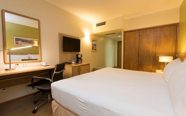 Holiday Inn Montevideo by IHG