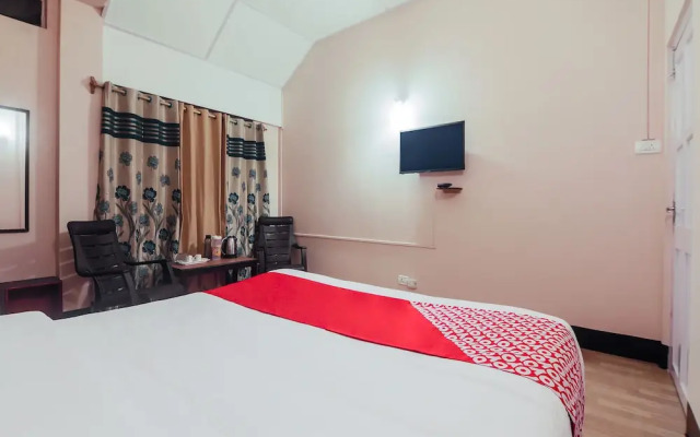Oyo 22570 Amenity Guest House