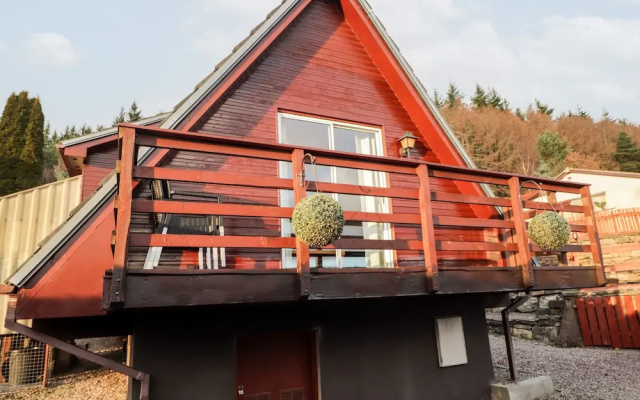 Larchfield Chalet 2