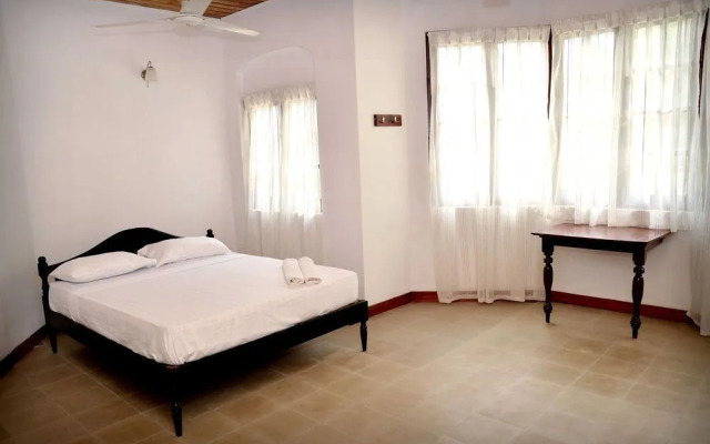 Pearl House