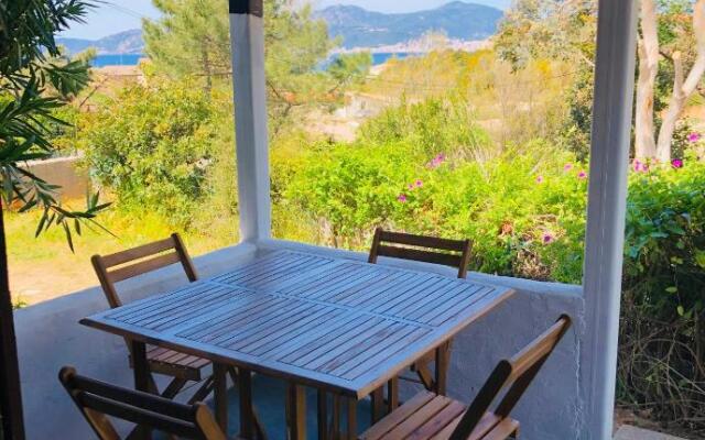 Joli studio maisonnette à 100m de la plage