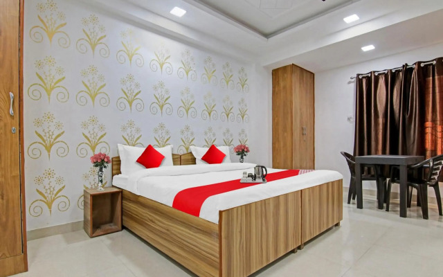 OYO Flagship 70282 Abode Inn