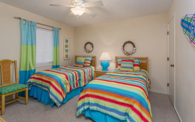 Hodnett Cooper's Beach Club