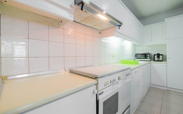 Fully Furnished and Cozy 2BR at Pondok Klub Villa Apartment