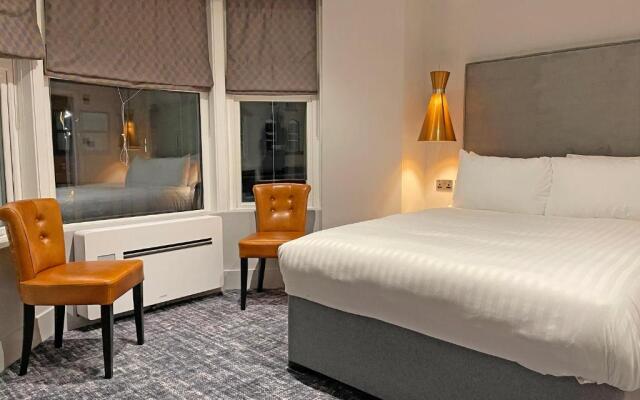 1820 Boutique Rooms and Suites