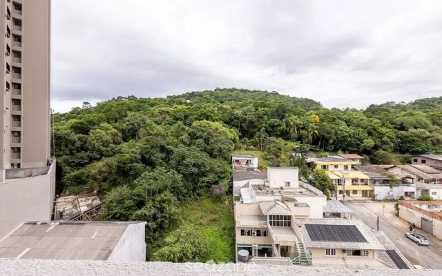 Sea View apt w/ BBQ in Itapema Sbn0705