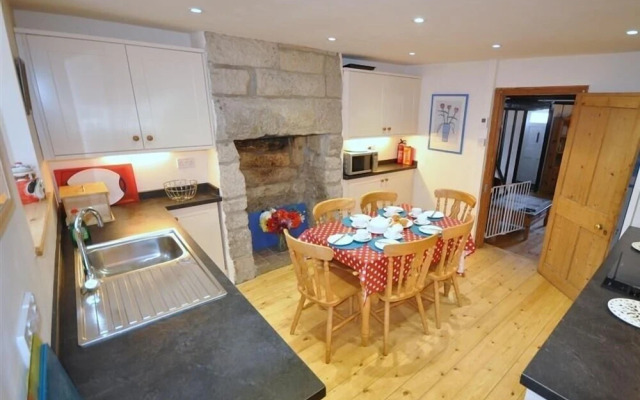 Neptune Cottage, PORTLAND