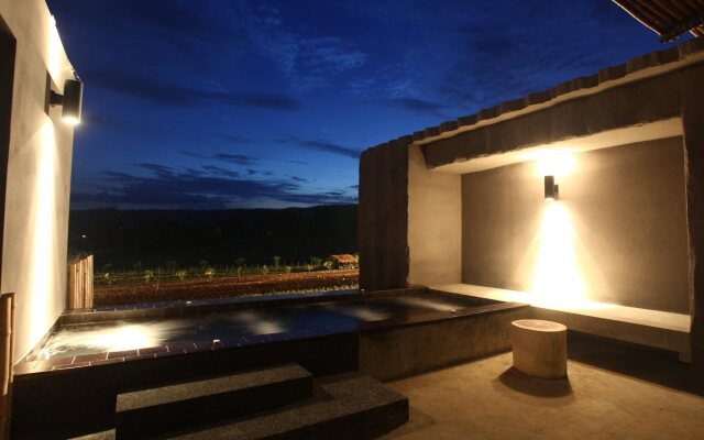 The Turtle Hut Resort