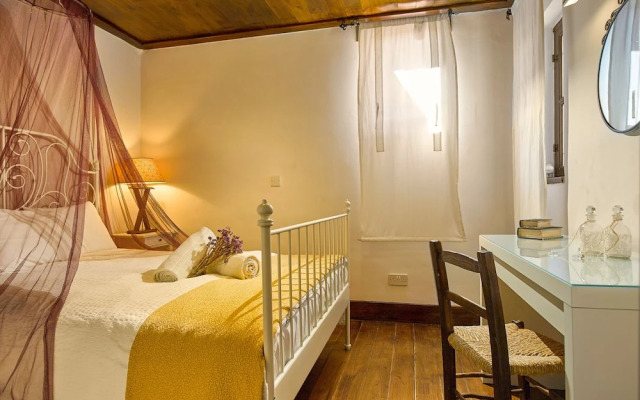 Oinoessa Traditional Boutique Houses