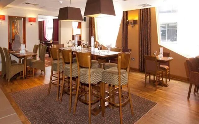 Premier Inn Manchester Bury