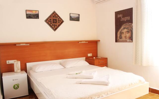 Zeybek 2 Pension & Apart