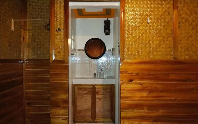 Port Barton DIY