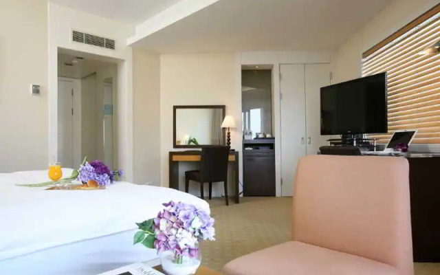 Suites Hotel Jeju