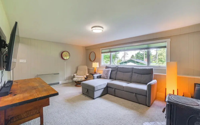 Inviting Vermont Home On Mount Ascutney!