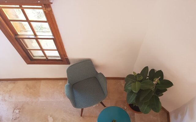 Room Kite Mansion