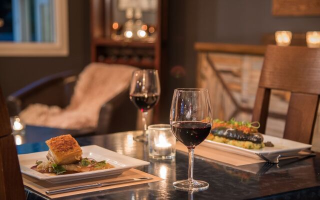 Horizons Lake Jindabyne