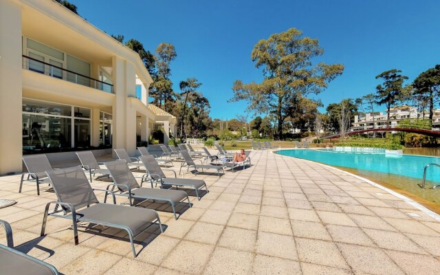 Oceana Suites Green Park