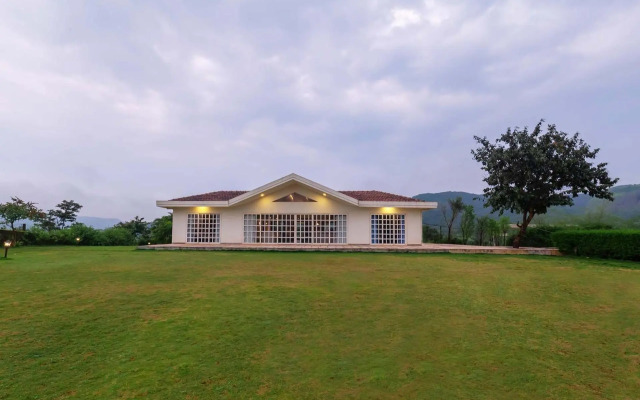 StayVista at Shivom Villa 12