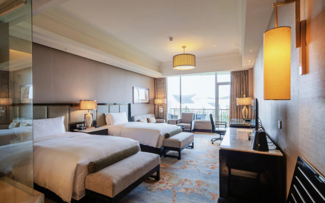 InterContinental Heilong Lake by IHG