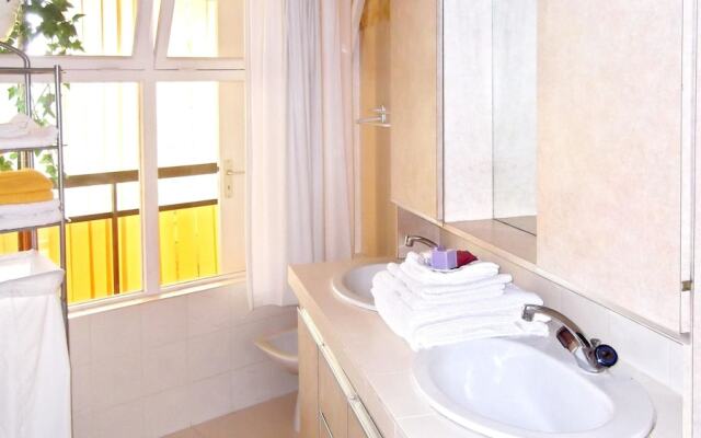 Villa With 3 Bedrooms in Saint-cézaire-sur-siagne, With Private Pool,