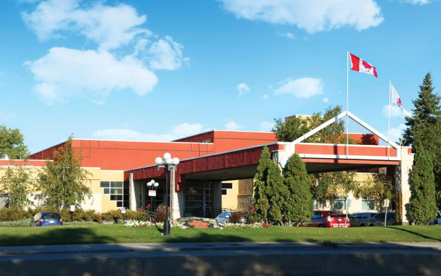 Canad Inns Destination Centre Garden City