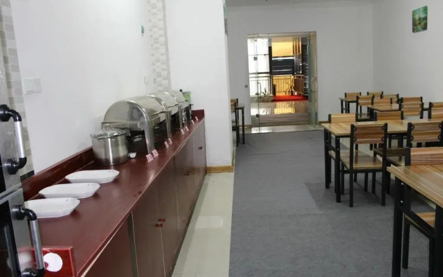 Nest Business Hotel