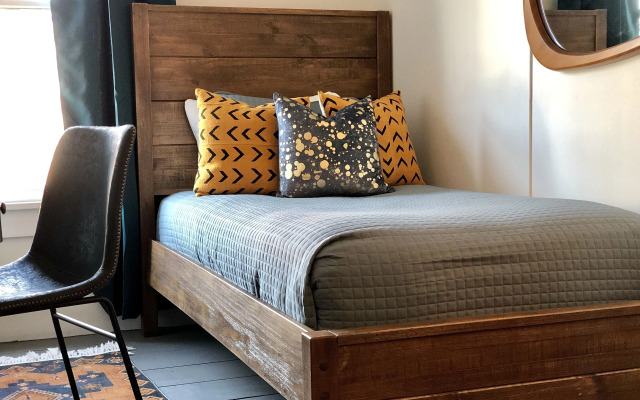 Twin Gables of Woodstock