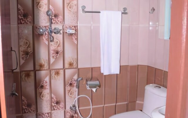 Hotel Golden Three