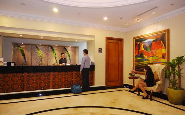 Oxford Suites Makati