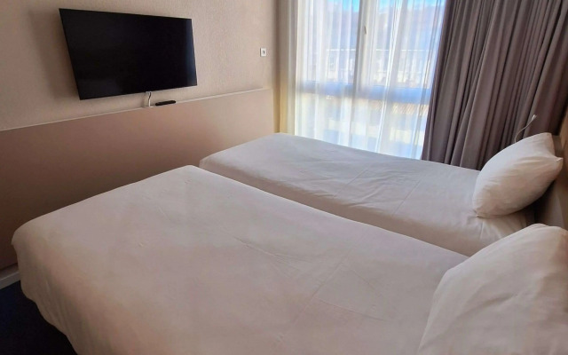 ibis Styles Toulon Centre Port