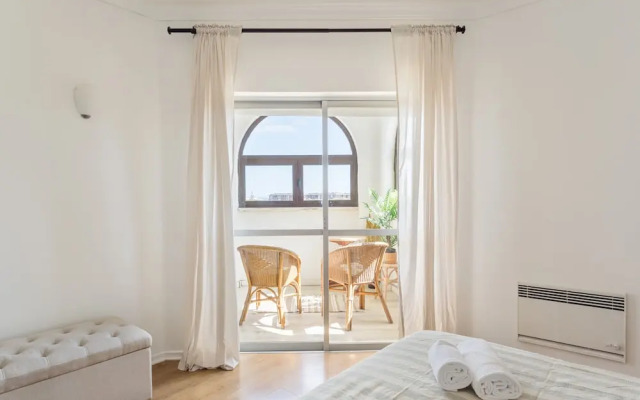 Cascais Ocean View by Homing