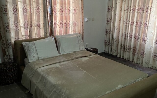Cosy 3 Bedroom Holiday Apartment for Rent