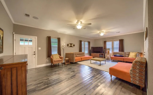 Faust St Retreat DT 306